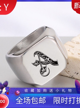 新款欧美时尚26个英文首字母钛钢戒指男复古朋克方形光面18MM潮男
