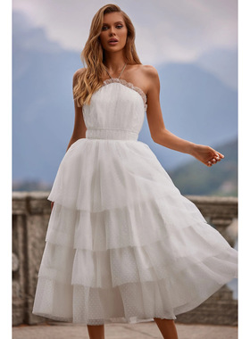 princess-like white backless cake dres公主气质白色露背蛋糕裙