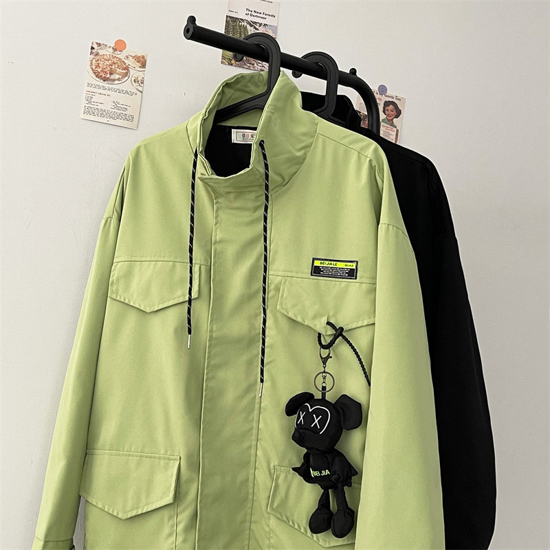 秋男夹克衫工装大口袋立领贴标宽松冲锋衣外套配公仔JK7352P45,男装夹克,星座1013-1