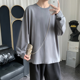 深灰色