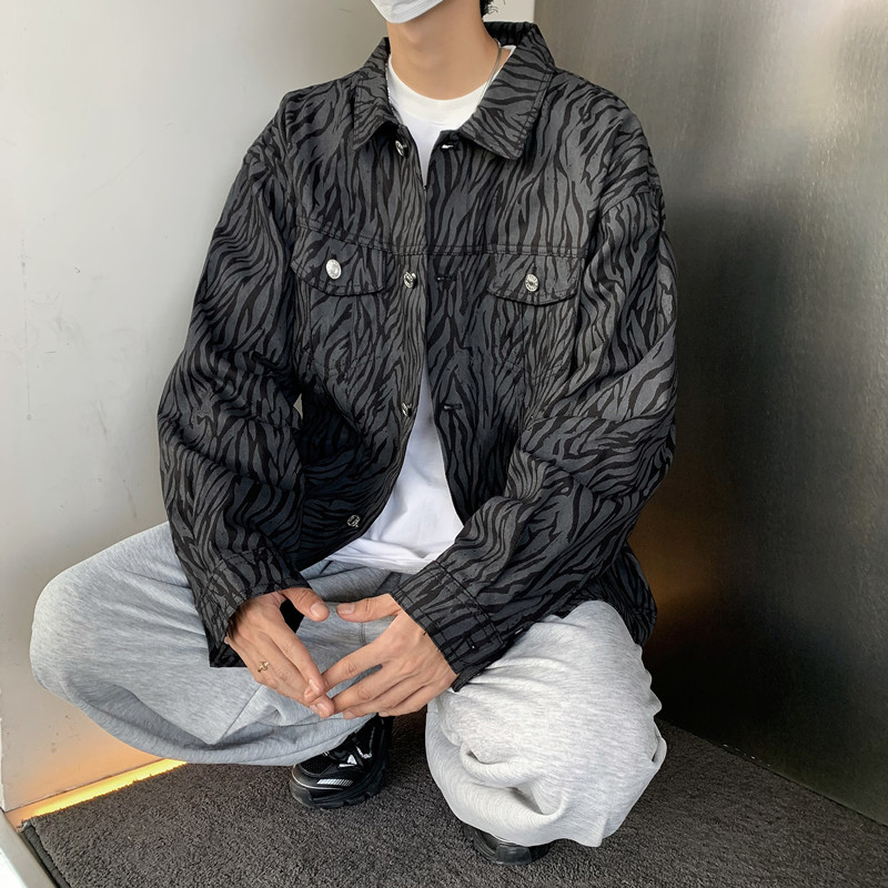 港风秋款潮男斑马纹牛仔夹克宽松痞帅单排扣外套JK8023P65,男装夹克,星座1013-1
