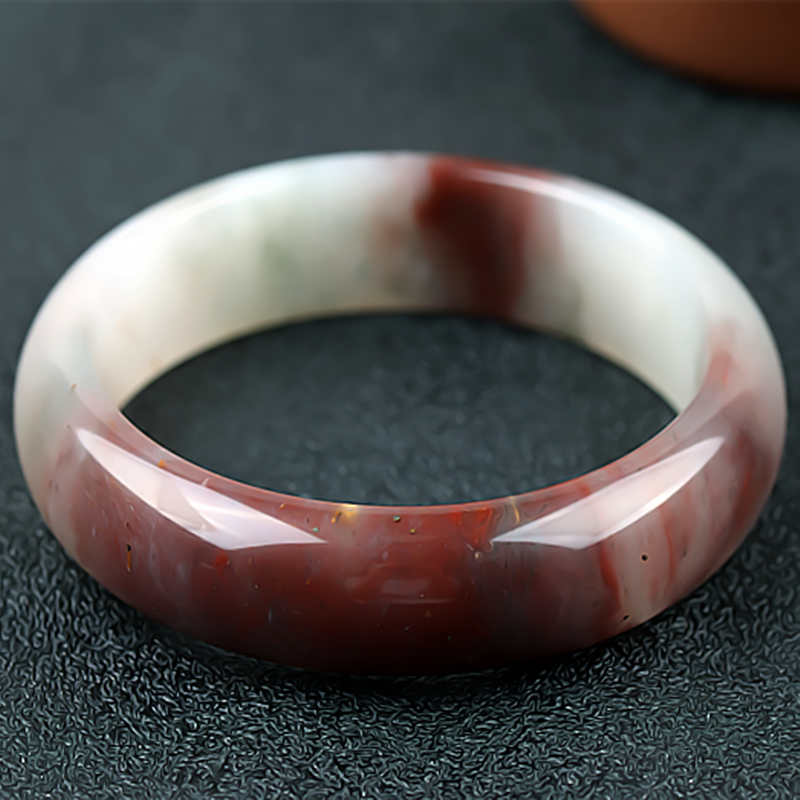 桂林鸡血玉手镯冰种飘红白底红贵妃料57圈口正品天然玉石玉镯子