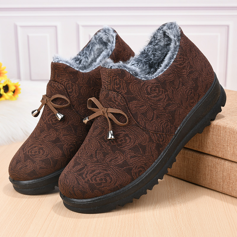 冬季老北京棉鞋女加绒保暖老人奶奶鞋棉靴加厚防滑妈妈鞋休闲短靴