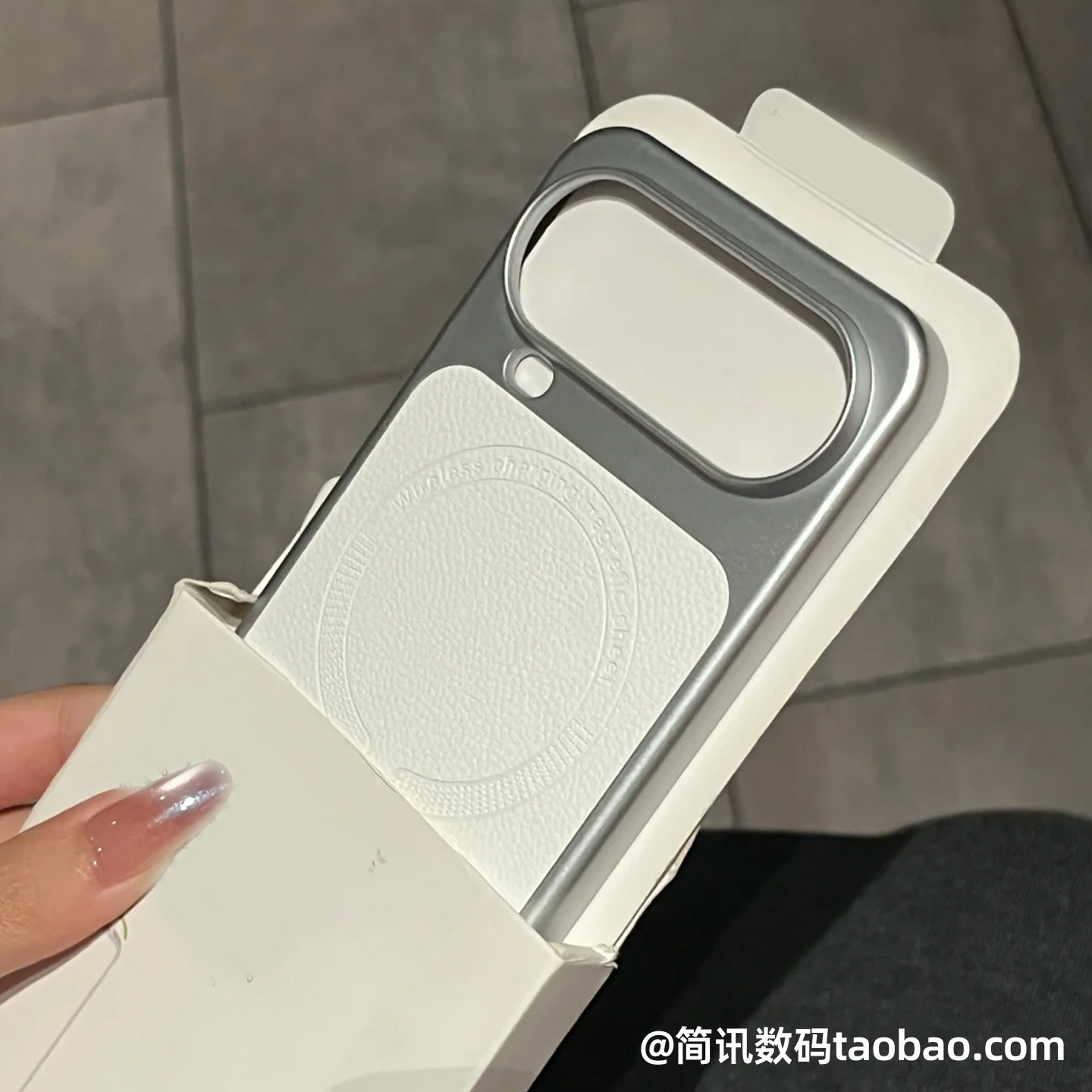 适用荣耀Magic8proAir手机壳荔枝纹素皮拼接磁吸壳500华为nova15Ultra白色秒变保护套抗指纹硬壳外壳简约男女