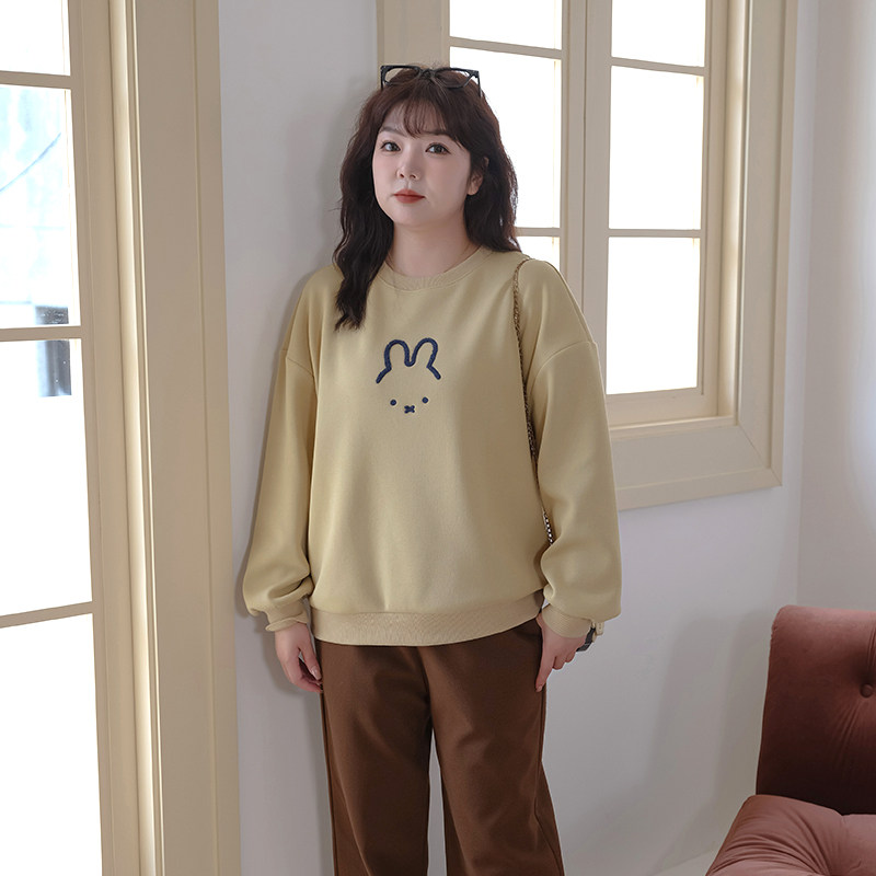 LAN RUOSHUI 플러스 사이즈 여성 게으른 스타일 느슨한 토끼 자수 스웨터 봄 새로운 슬리밍 지방 MM 세련된 탑