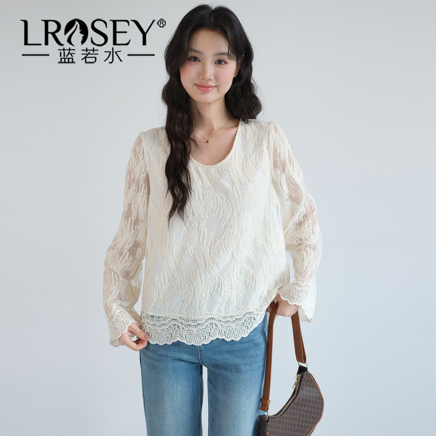 【春装上新 喜欢请加购】蓝若水大码女装重工绣花喇叭袖蕾丝衫YL,女装/女士精品,大码内搭,淘宝优惠券,粉丝福利购,淘宝优惠卷