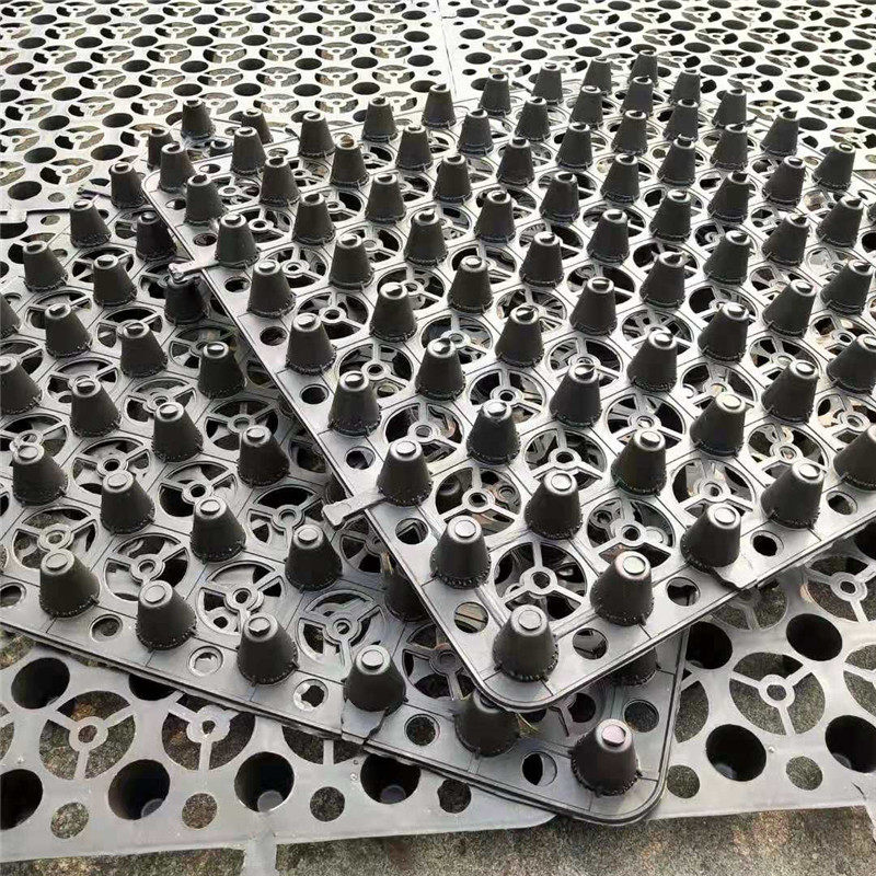 屋顶花园车库顶板蓄排水板疏水板滤水板双面阻根耐压楼顶花园绿化