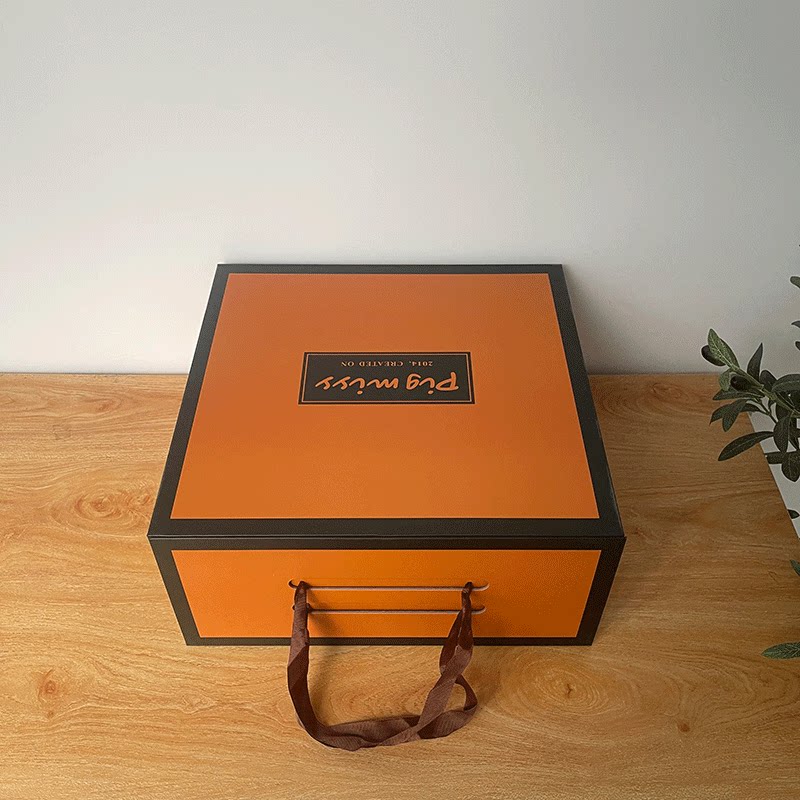 【PIGMISS】送人高档礼盒手提袋，单拍不发货