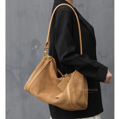 【PIGMISS】磨砂牛皮保龄球包女大容量单肩斜挎波士顿枕头通勤包