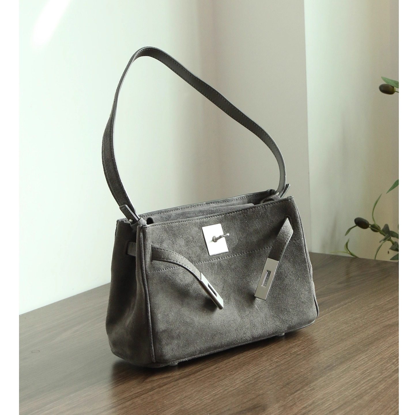 【PIGMISS】头层羊京绒凯莉包包女2025新款单肩斜挎包真皮腋下包,箱包皮具/热销女包/男包,腋下包,淘宝优惠券,粉丝福利购,淘宝优惠卷