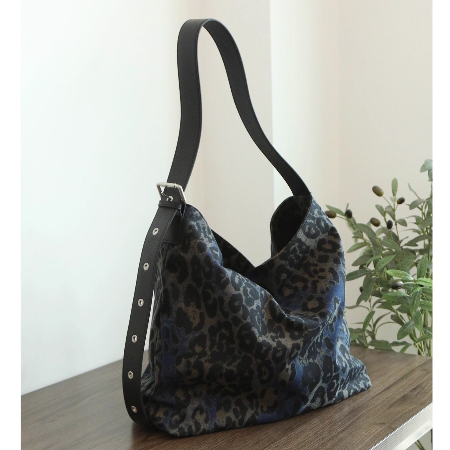 【PIGMISS】牛仔布豹纹大容量托特包高级感单肩斜挎通勤包妈咪包,箱包皮具/热销女包/男包,托特包,淘宝优惠券,粉丝福利购,淘宝优惠卷