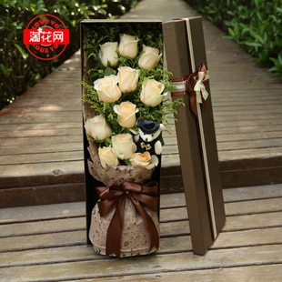 11朵红玫瑰鲜花速递送女友送爱人鄂尔多斯市东胜区同城配送上门