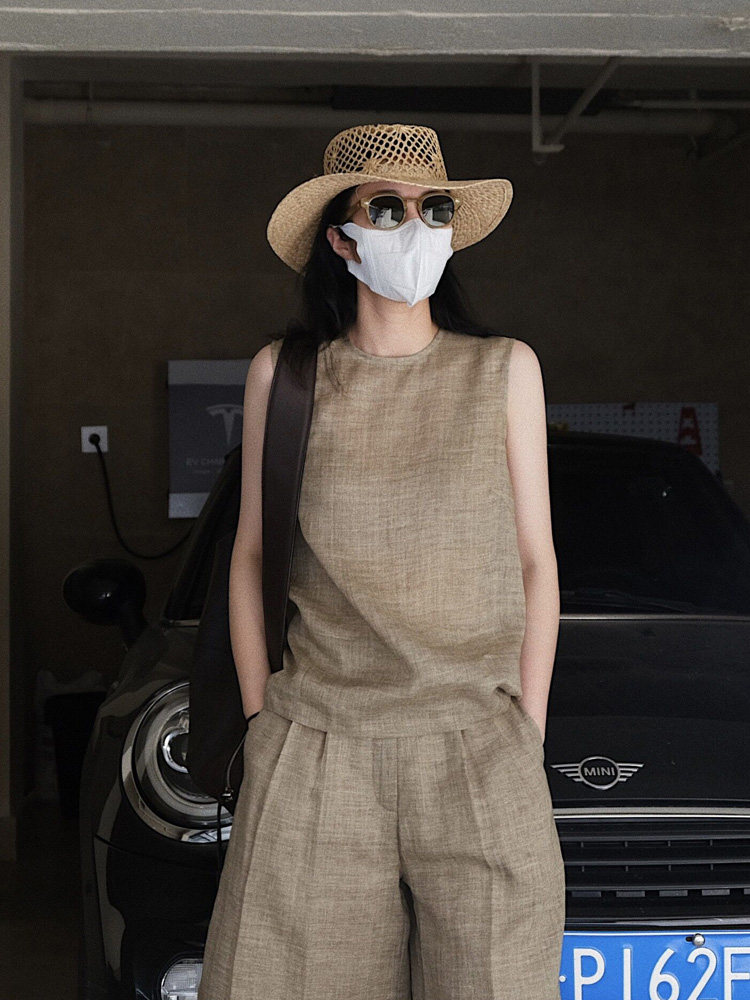 枯草绿亚麻圆领吊带小背心夏季新韩版复古宽松显瘦轻薄无袖上衣女