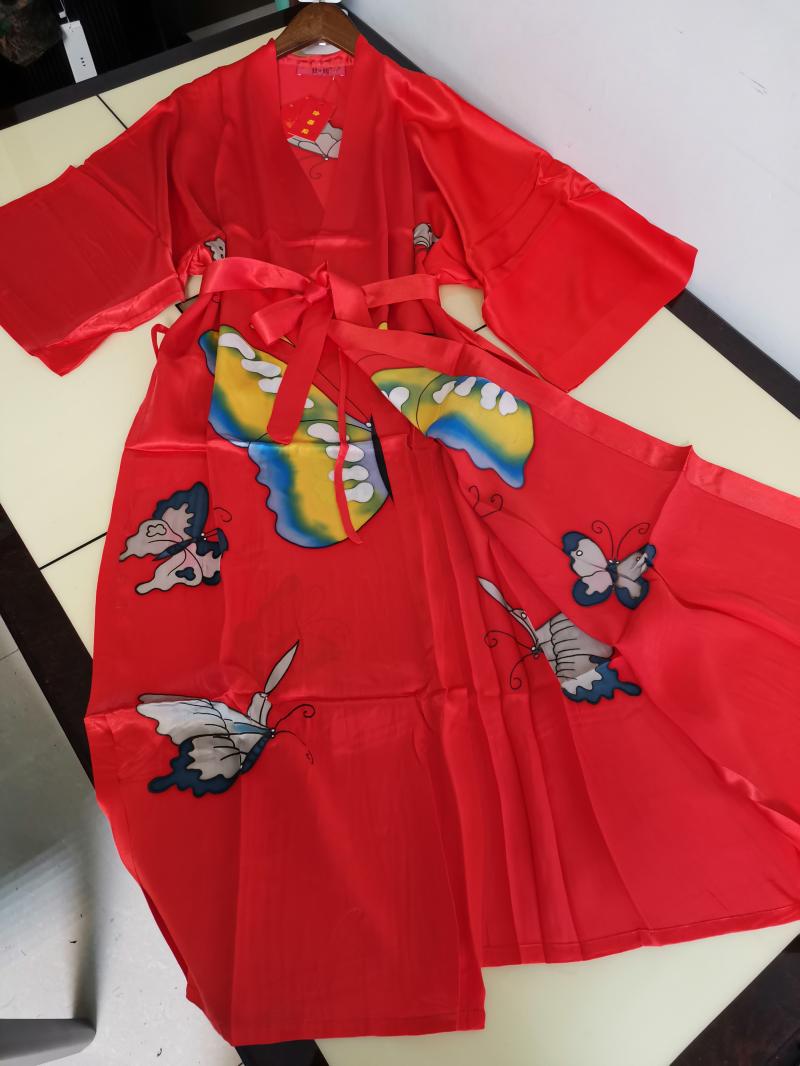 奢华风桑蚕丝系带女士家居服高端