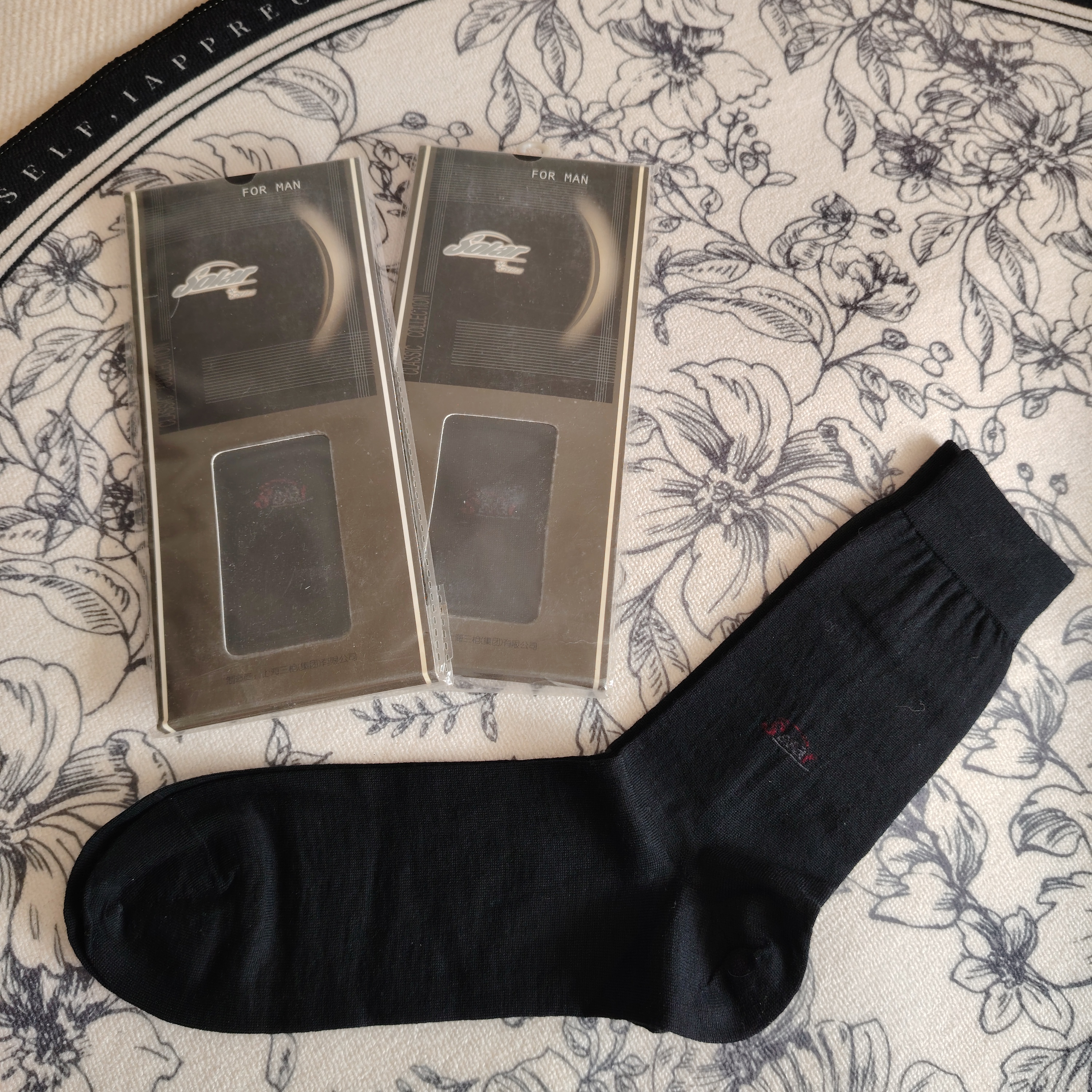 80%羊毛春秋冬季保暖男女纯色螺纹弹力针织秋冬袜休闲袜黑