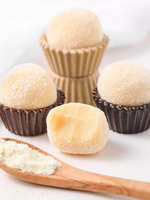Brigadeiro Chocolate Balls, Beijinho Coconut Balls, Milk Balls, frozen Brazilian specialty dessert 225g thumbnail 5