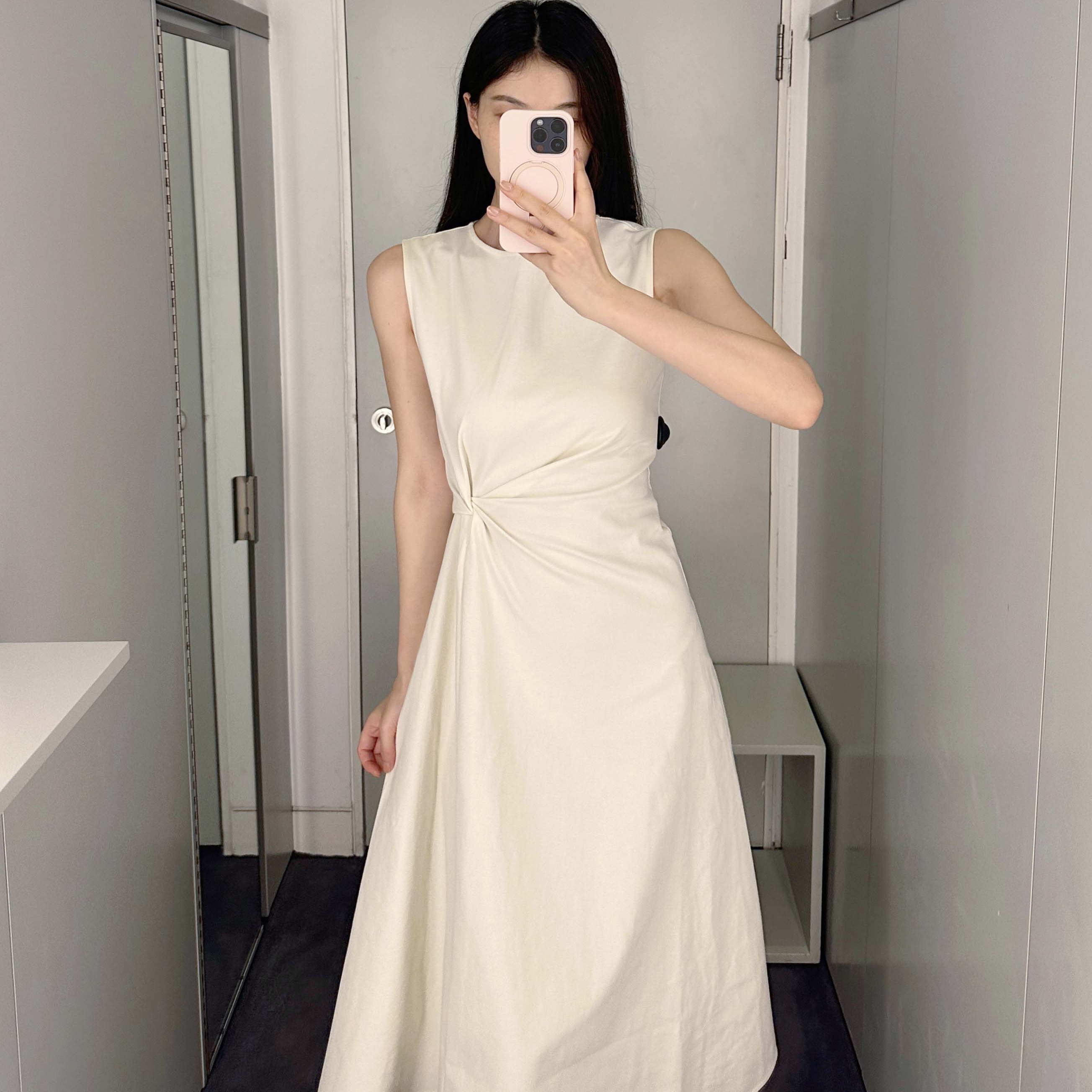 极简通勤风女装休闲版型连衣裙