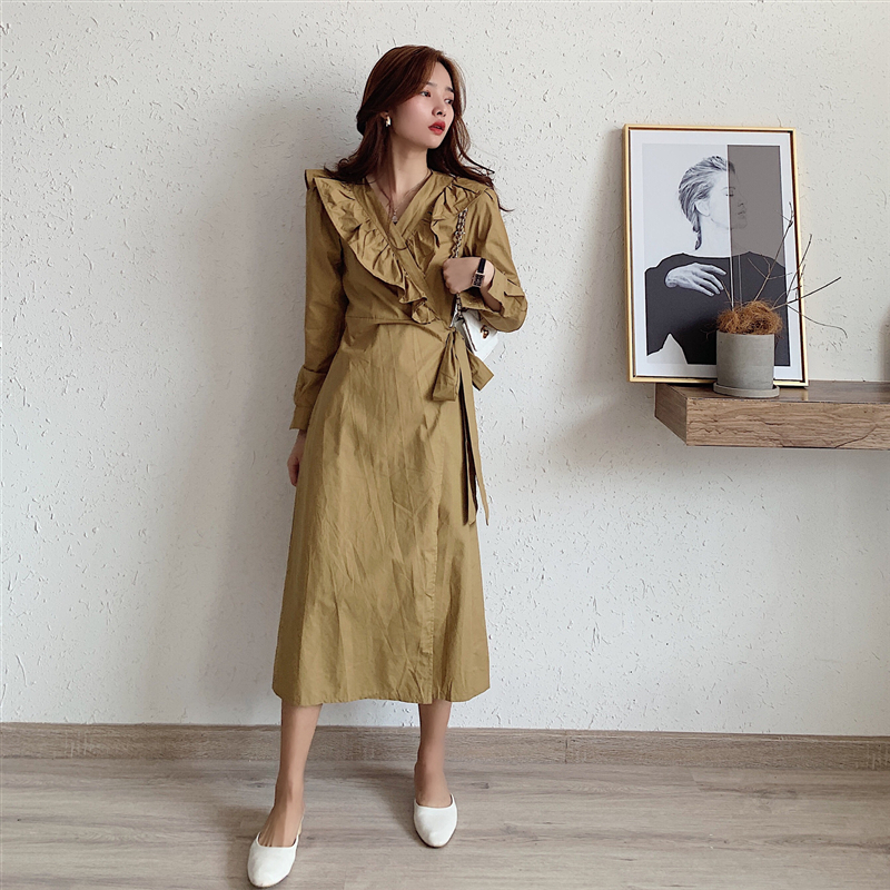 秋季连衣裙2019新款韩款女V领长袖系带连衣裙超仙气质收腰裙子潮
