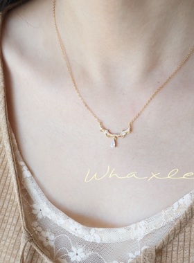 爱丽丝 | Whaxle 蕾丝纹理水滴钻吊坠千金感轻奢镀金项链锁骨链女