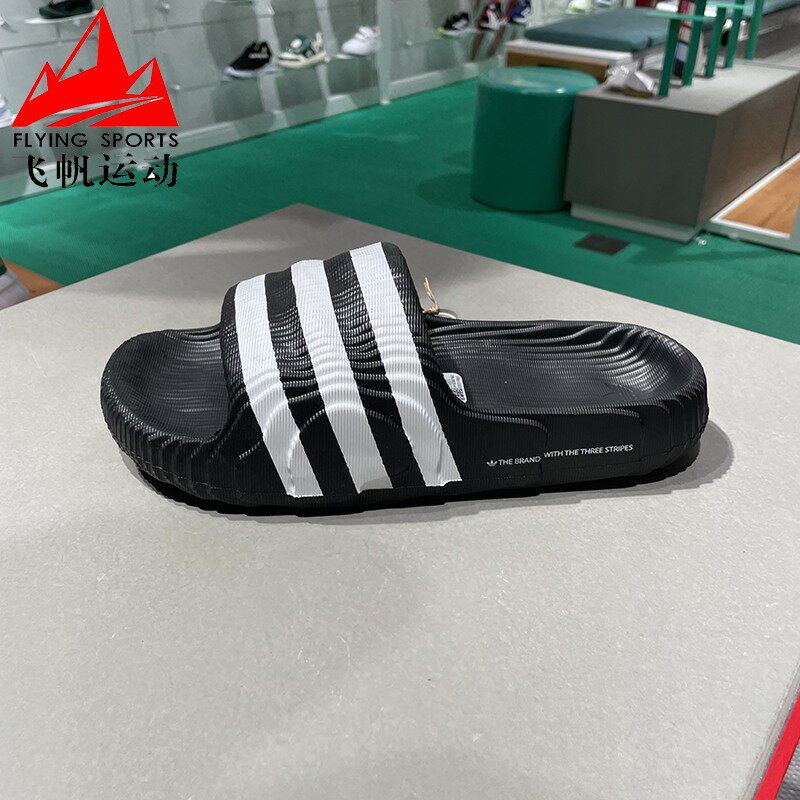 阿迪达斯三叶草男女鞋2024夏耐磨沙滩一字运动拖鞋 IF3668 IF3670