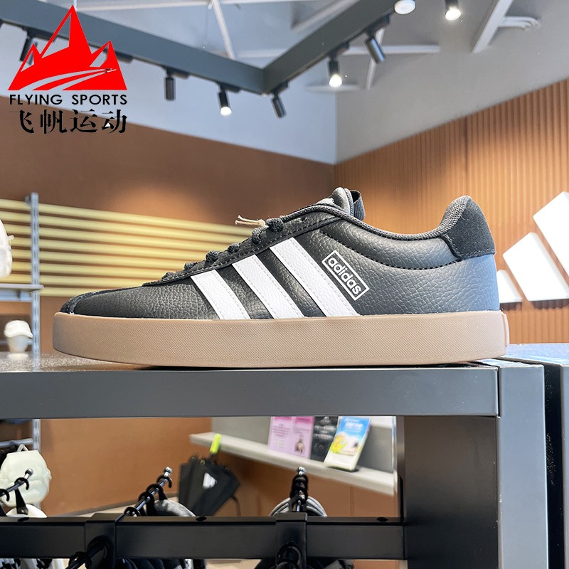 阿迪达斯三叶草女子德训鞋