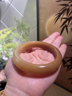 新疆和田玉且末料糖玉油润精美的糖色和田玉手镯直播链接私拍无效