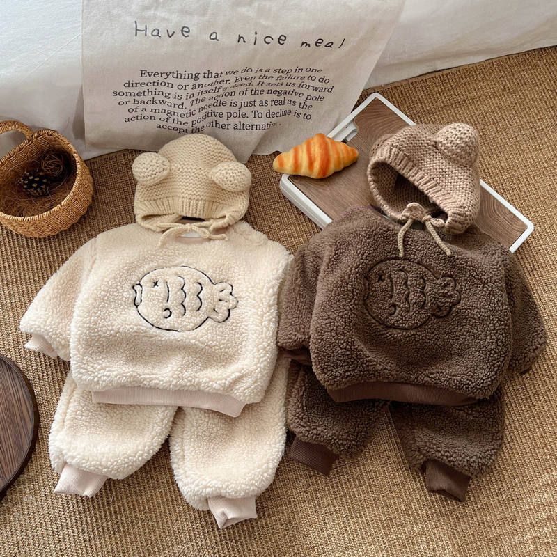 宝宝冬季套装男童加绒加厚卫衣裤