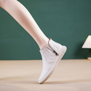 女鞋 女靴短靴平底真皮高帮鞋 2025秋冬新款 港风ulzzang街拍小白鞋