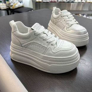 港风ulzzang百搭增高小白鞋2026春季新款休闲鞋厚底白色单鞋透气