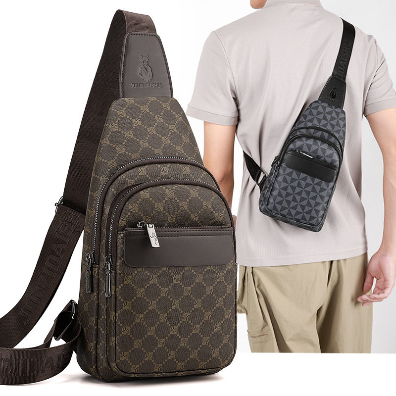 2025新款欧美复古潮牌时尚单肩印花胸包男款潮流百搭男士休闲男包,箱包皮具/热销女包/男包,胸包,淘宝优惠券,粉丝福利购,淘宝优惠卷