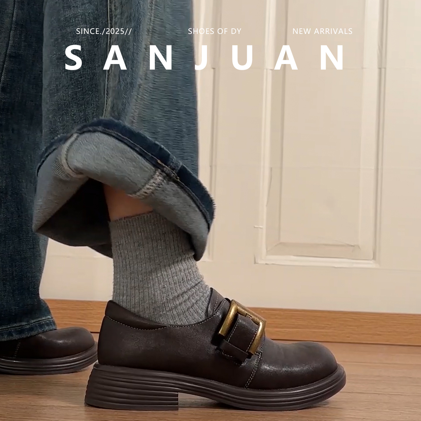 黑色/棕色秋冬百搭粗跟乐福鞋