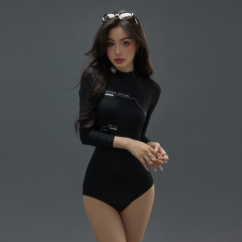 【回头率超高】连体泳衣女