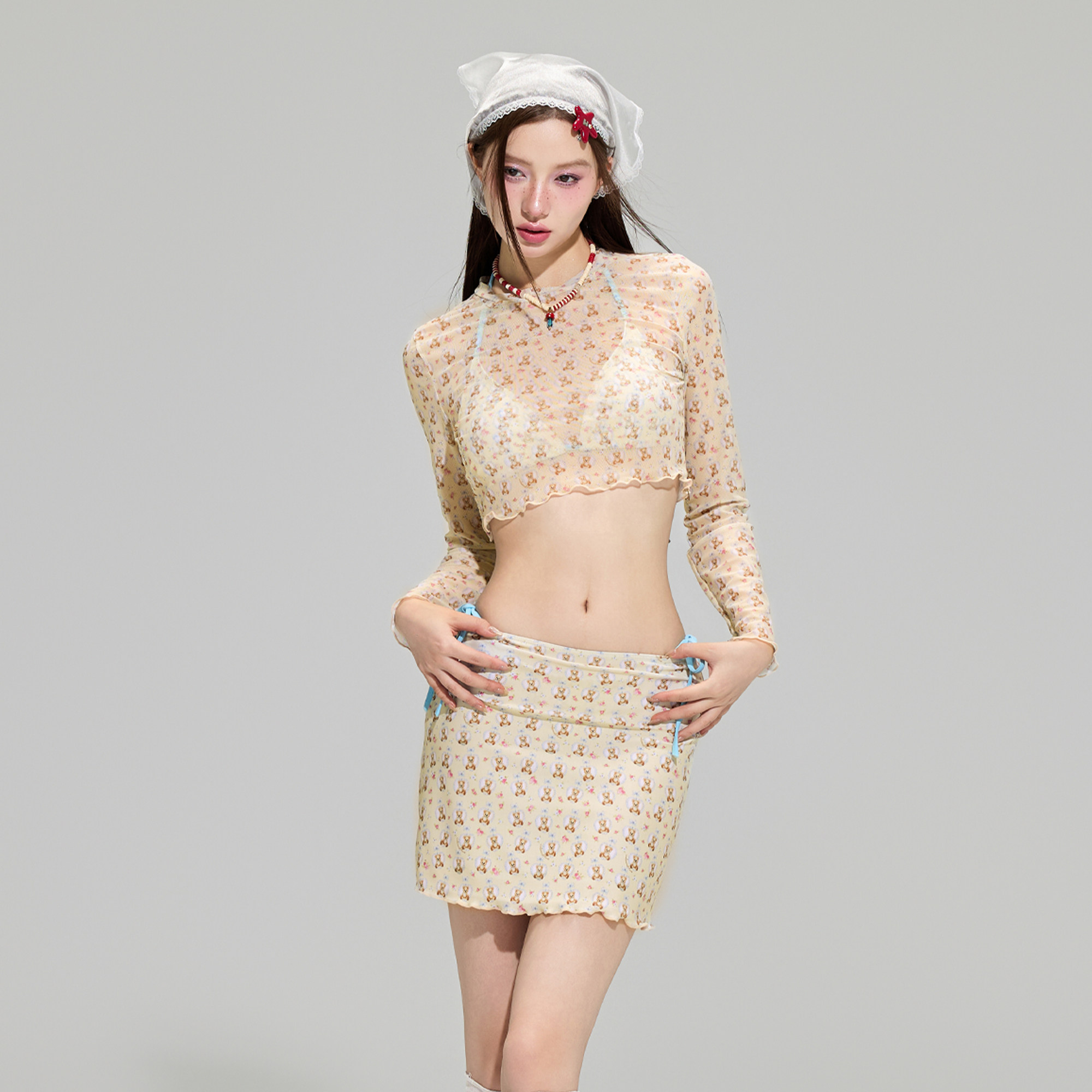 罗卡艺2025新款韩系甜美小熊碎花比基尼长袖显瘦修身温泉度假泳衣