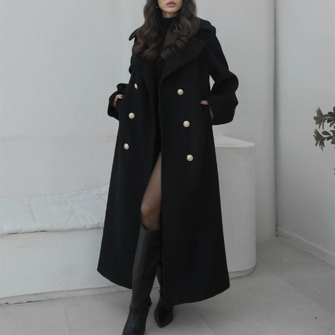 黑色冬春新款韩版毛呢外套女加长款加厚赫本风正肩宽松加棉呢大衣