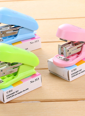 迷你型订书机剪纸工具刻纸工具学生初学儿童专用剪纸图稿订书机