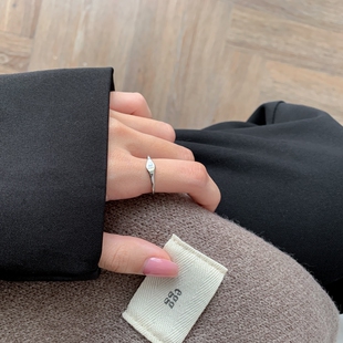 闭口素圈钛钢高级感极简食指戒指女指环气质百搭钛钢饰品小众设计