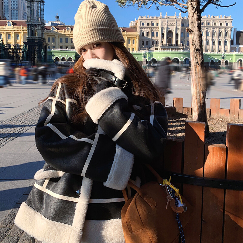 女装/女士精品皮草其他/other仿毛皮休闲风2025年冬季否宽松型女