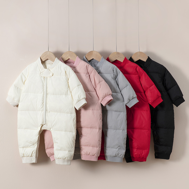 婴儿冬季加厚羽绒连体爬服保暖
