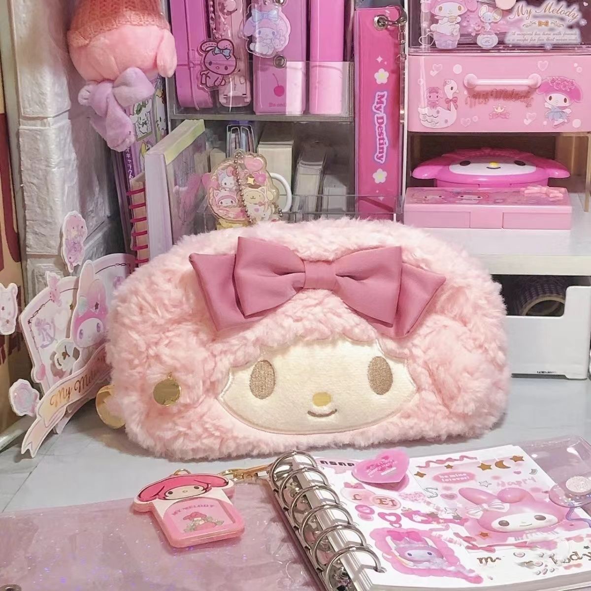 日系ins毛绒小羊笔袋女生可爱大容量卡通文具高颜值化妆包