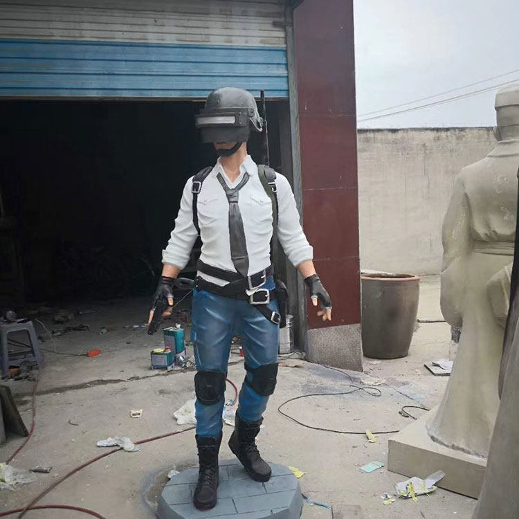 石膏定制网咖迎宾招财吃鸡人物雕塑定做网吧绝地求生游戏雕像摆件