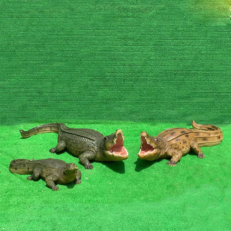 定制卡通鳄鱼雕塑玻璃钢扬子鳄雕像铸铜招财庭院沼泽动物大型摆件