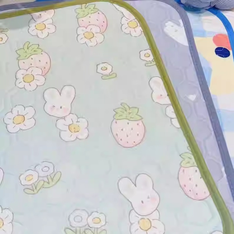 夏季降溫小型犬貓咪耐抓乳膠墊