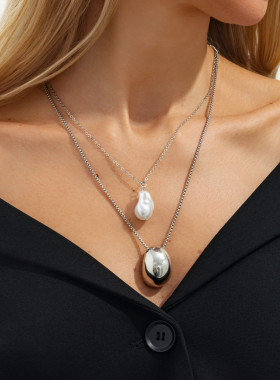 欧美跨境气质金属光面面包吊坠项