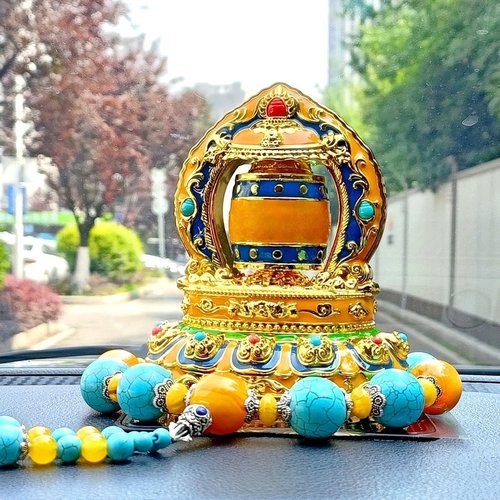 德田藏式汽车车载车内饰品工作台太阳能旋转摆件高级感高档男士女