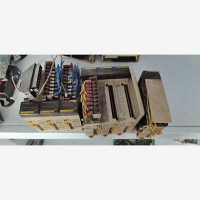 欧姆龙oc221,od212,oc222od213,id2