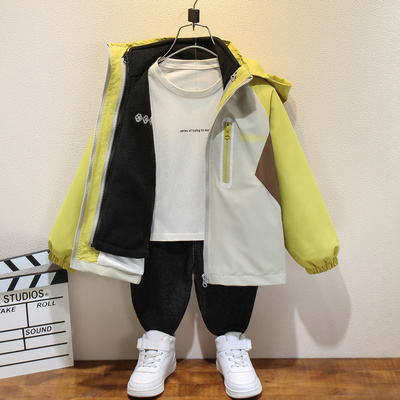 男童冲锋衣三合一可拆卸