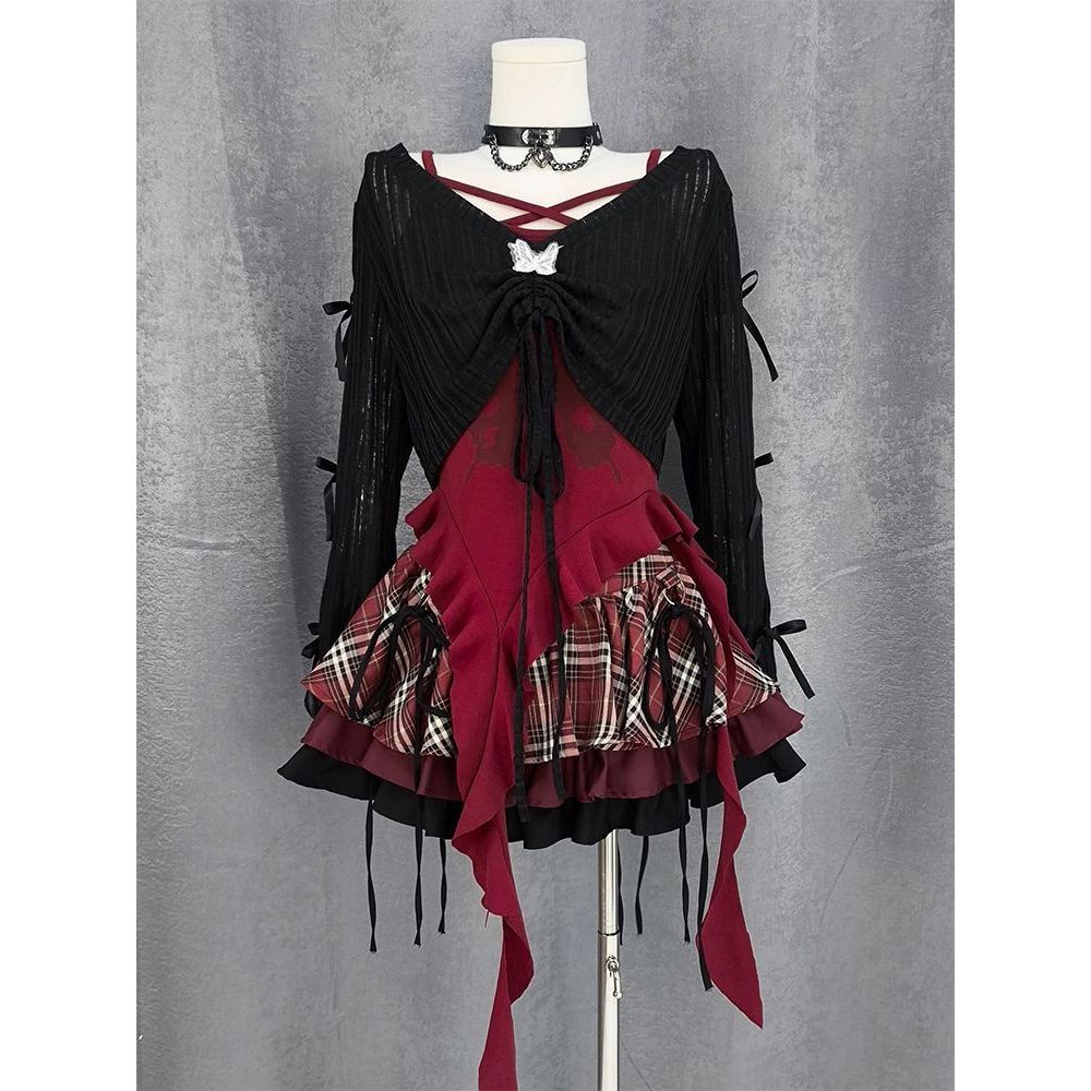 蝶屿奏鸣 秋装新款哥特暗黑系设计感挂脖叠穿罩衫辣妹短裙三件套