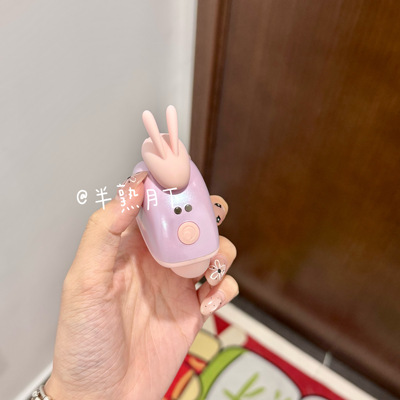 半熟月下月舞图礼盒包装宿舍安静新手可爱兔摆件