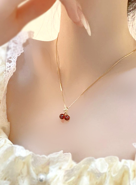 红色吊坠樱桃项链女款