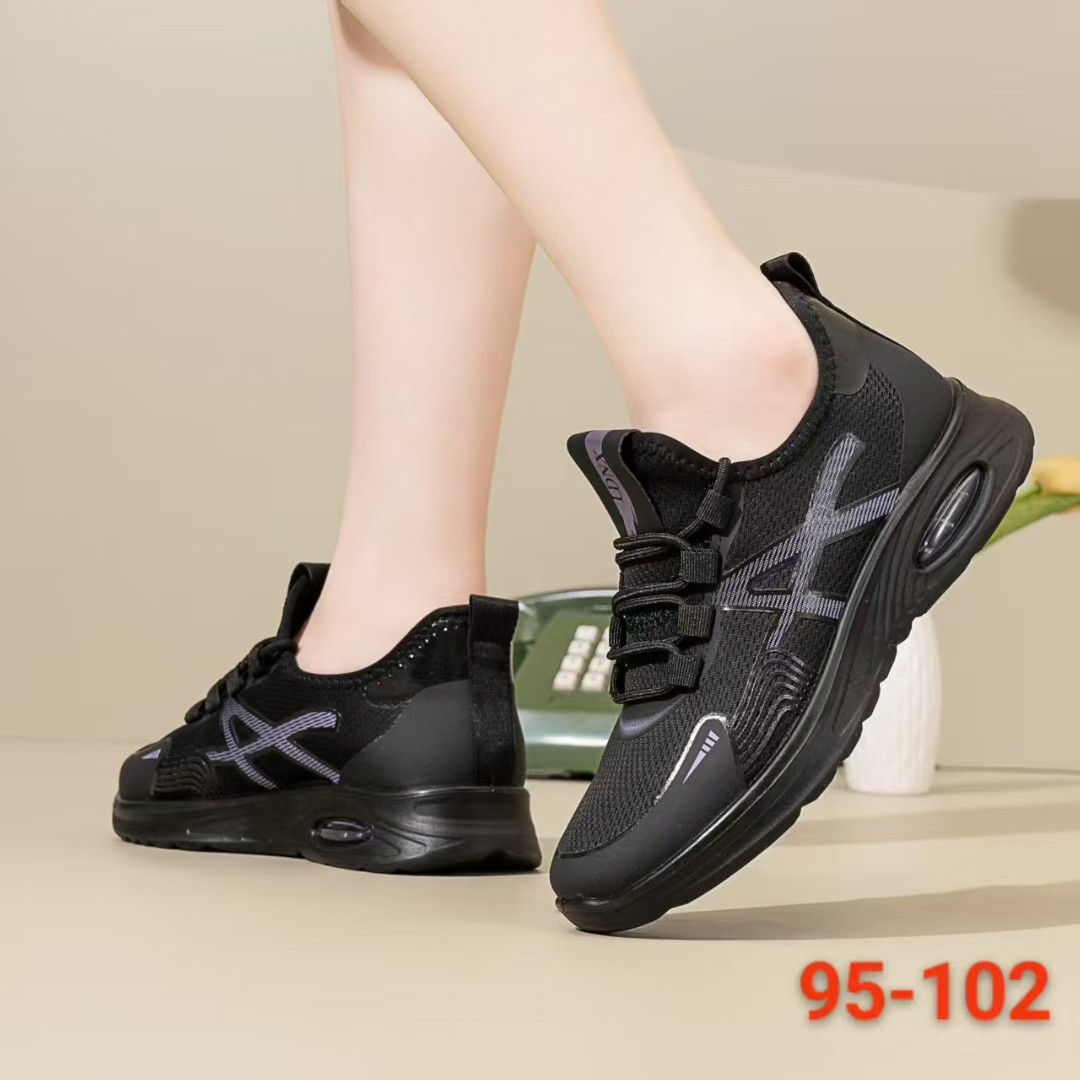 柏育兰大码女鞋2025秋飞织超轻运动休闲鞋舒适轻便健步鞋41.42.43,女鞋,网面鞋,淘宝优惠券,粉丝福利购,淘宝优惠卷